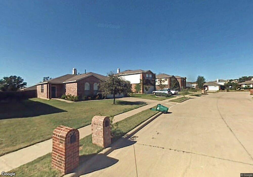 7704 Hidden Path Ln, Denton, TX 76210 - photo 1