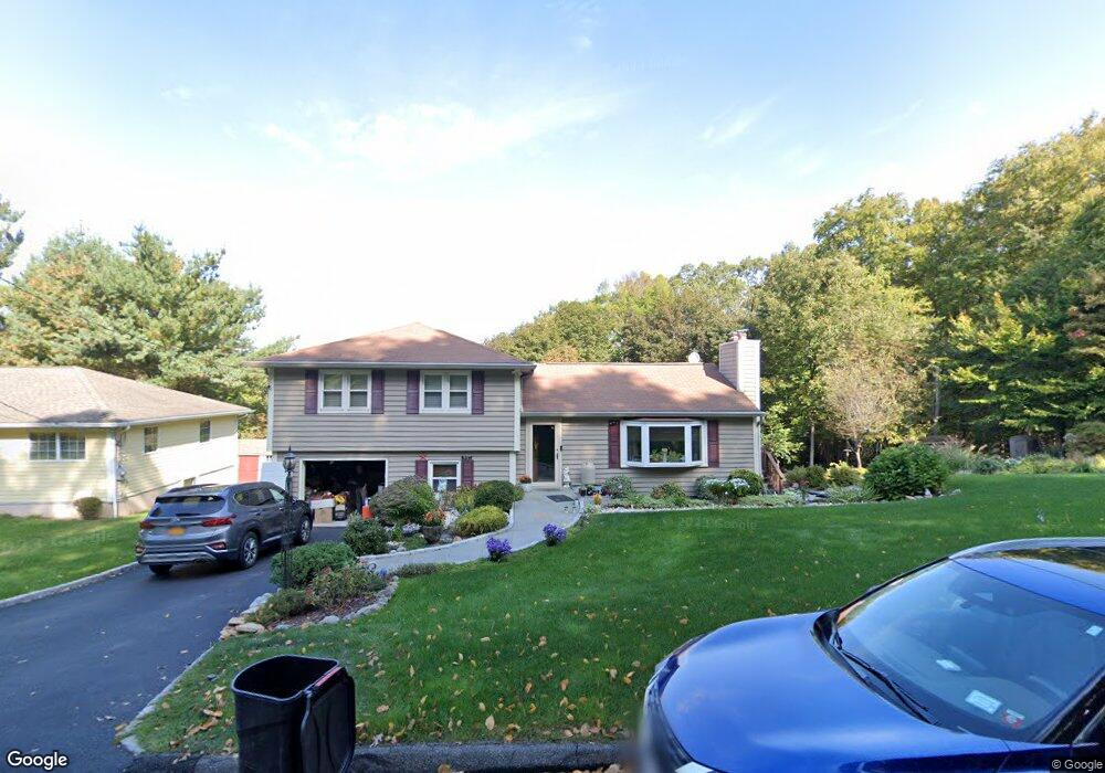 20 Armstrong St, Cortlandt Manor, NY 10567 - photo 1