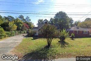 2826 Dogwood Ave, Charlotte, NC 28206