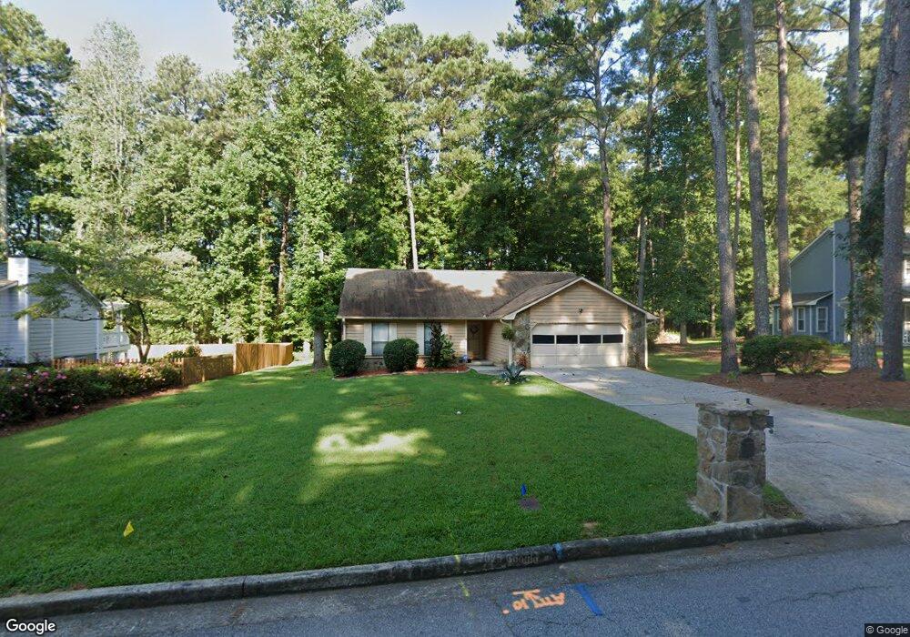 8833 Habersham Dr unit 2, Jonesboro, GA 30238 - photo 1