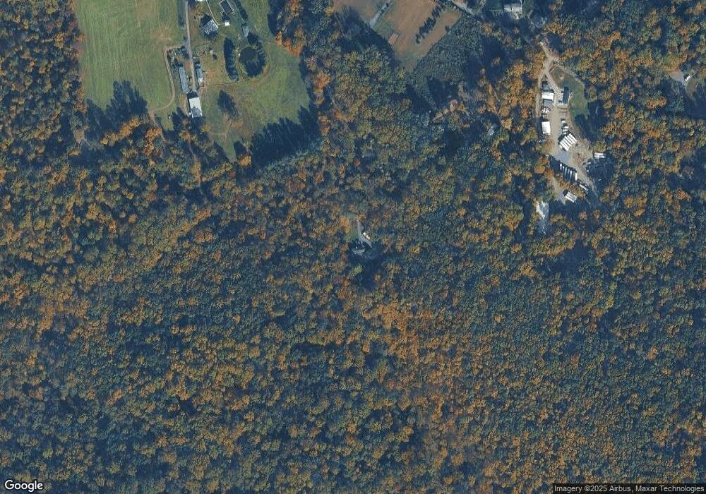 172 Sycamore Rd, Douglassville, PA 19518 - photo 1