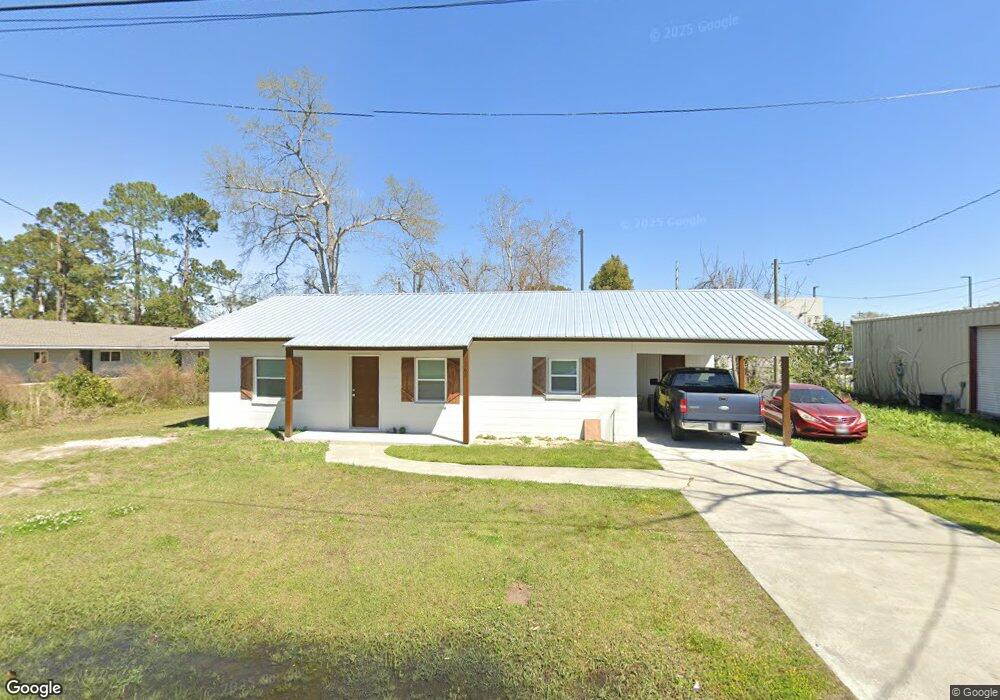 102 N Martin Luther King jr Dr, Adel, GA 31620 - photo 1