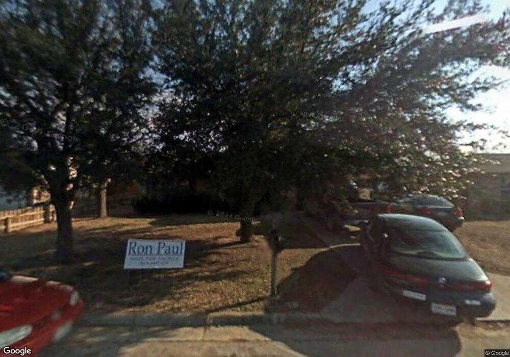 1506 Patricia Dr, Gainesville, TX 76240 - photo 1