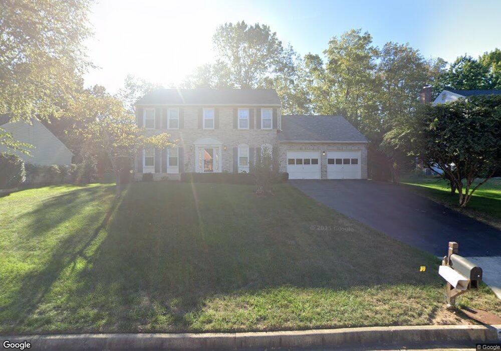 15275 Surrey House Way, Centreville, VA 20120 - photo 1