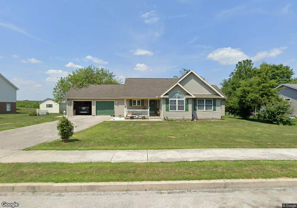 510 Parkway Dr unit 4, Littlestown, PA 17340 - photo 1