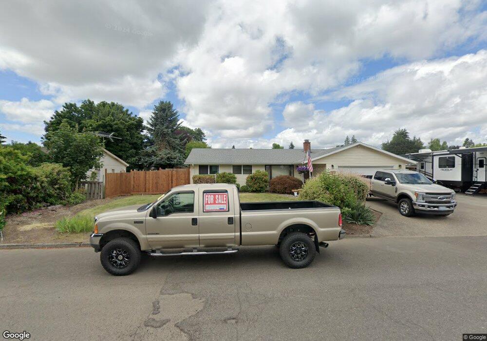 1245 N Juniper St, Canby, OR 97013 - photo 1