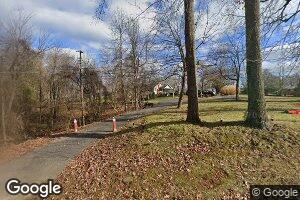 140 Woodland Dr, Johnson City, TN 37601