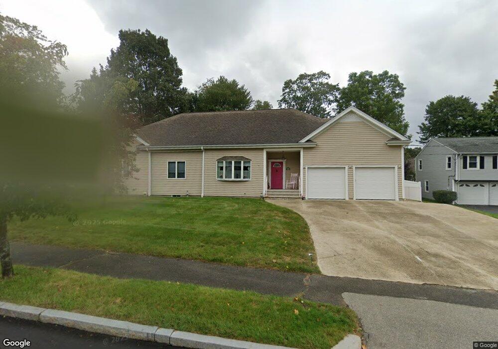 93 Garden Pkwy, Norwood, MA 02062 - photo 1