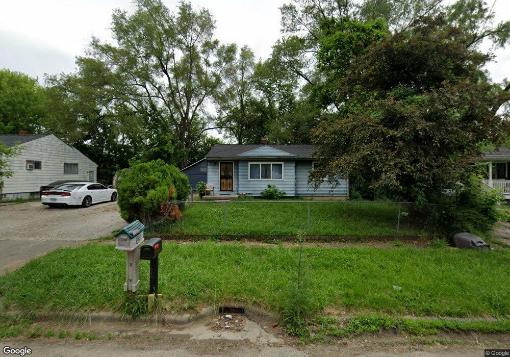 1114 W Kurtz Ave, Flint, MI 48505 - photo 1