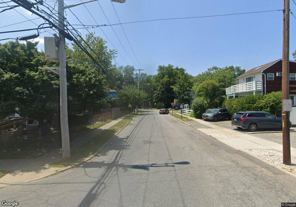 35 A S Norwood Rd, Sands Point, NY 11050 - photo 1