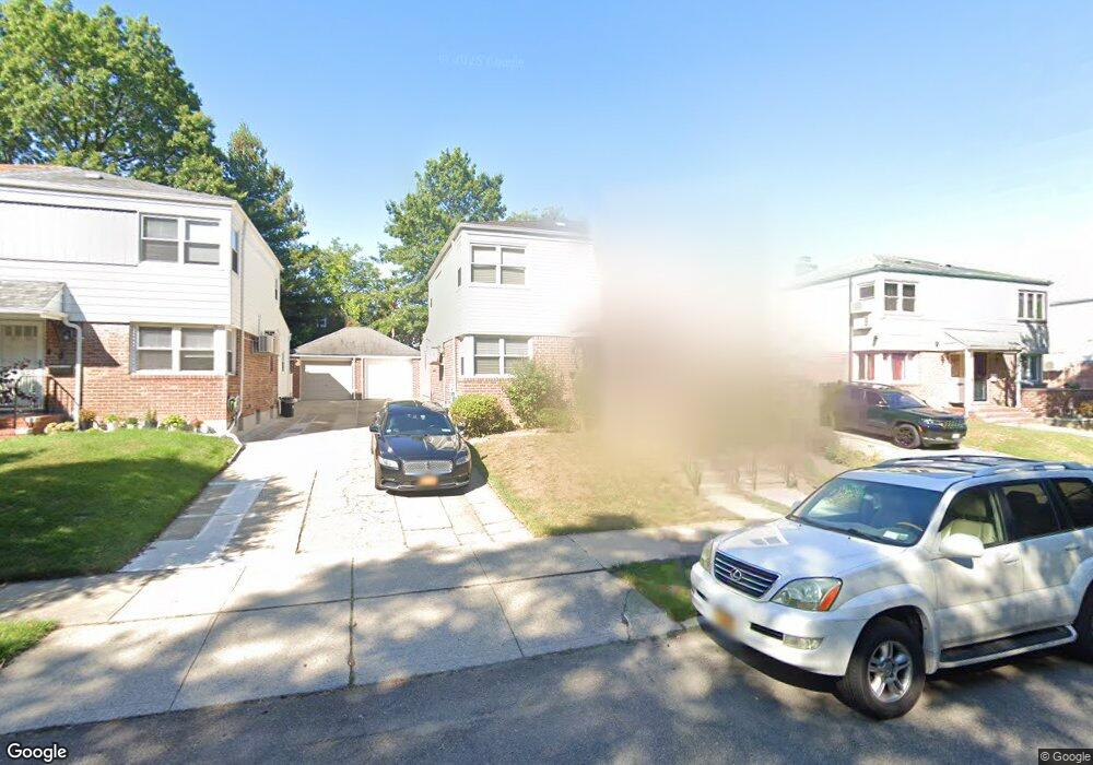 67-30 199 St, Fresh Meadows, NY 11365 - photo 1