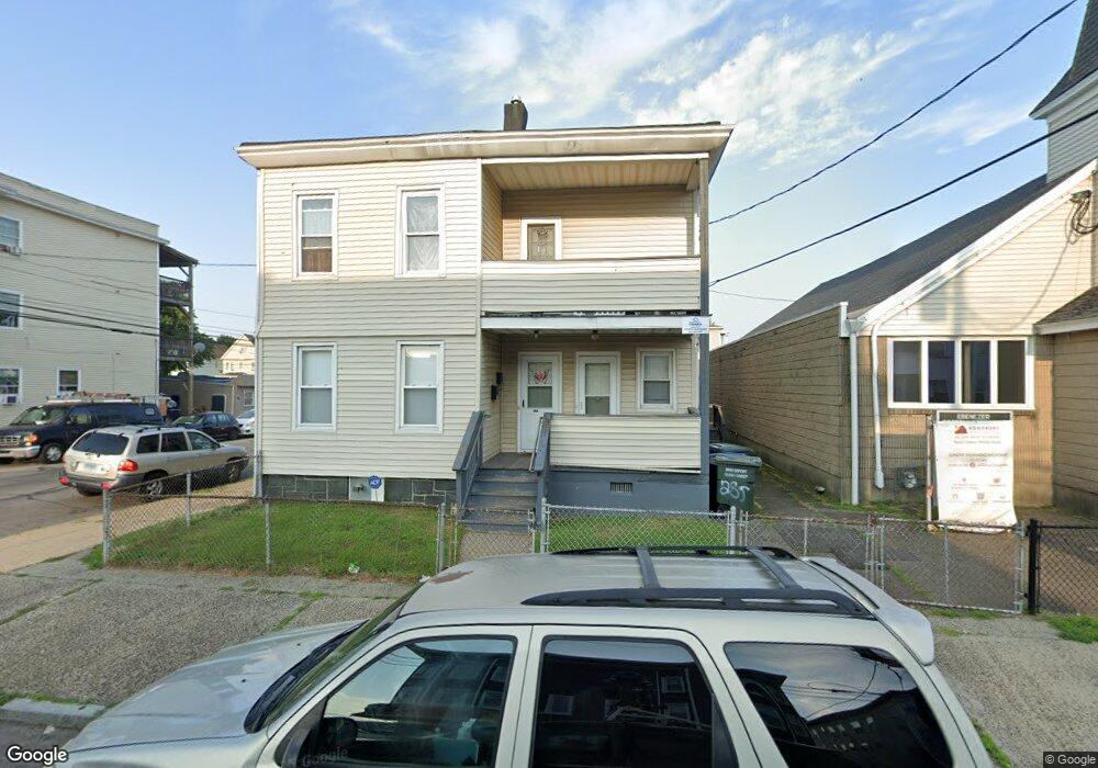 285 Bunnell St unit 287, Bridgeport, CT 06607 - photo 1