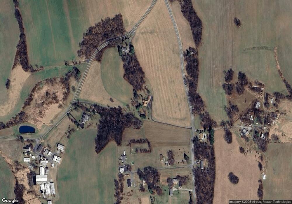 11826 Houck Rd, Union Bridge, MD 21791 - photo 1