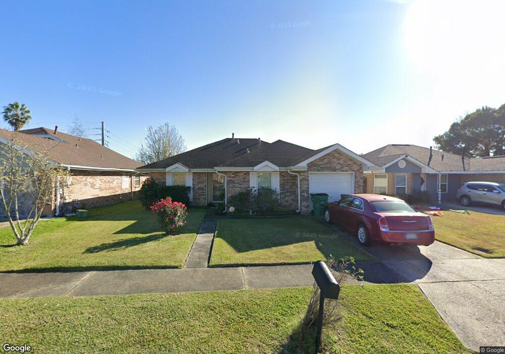 2705 Laurie Ln, Marrero, LA 70072 - photo 1