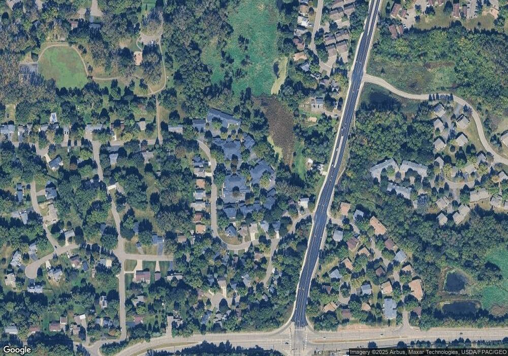 18712 Clear View Ct, Minnetonka, MN 55345 - photo 1