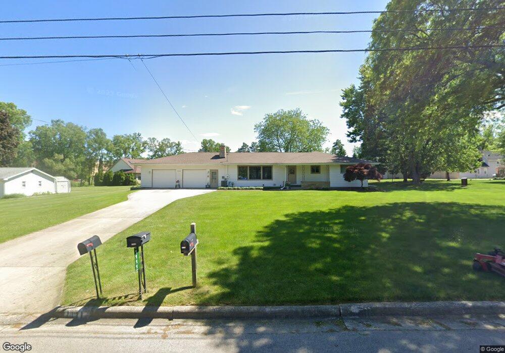 1111 Harding Ave, Owosso, MI 48867 - photo 1