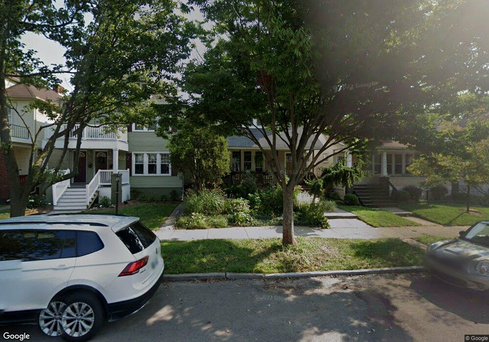 1236 Wayburn St, Grosse Pointe, MI 48230 - photo 1