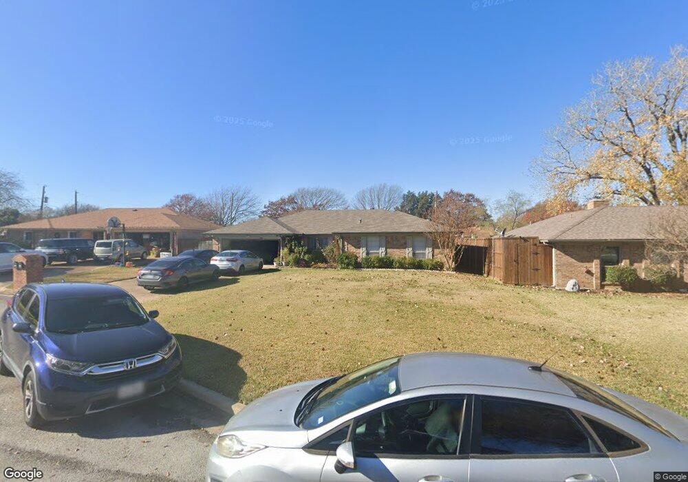 5349 Colorado Ct, North Richland Hills, TX 76180 - photo 1