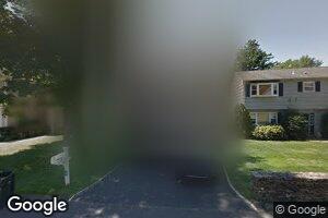 8 Woodbine St, Norwalk, CT 06853