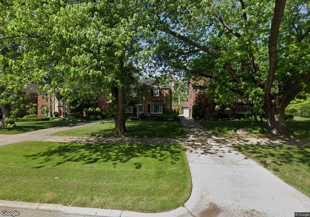 1127 Whittier Rd, Grosse Pointe Park, MI 48230 - photo 1