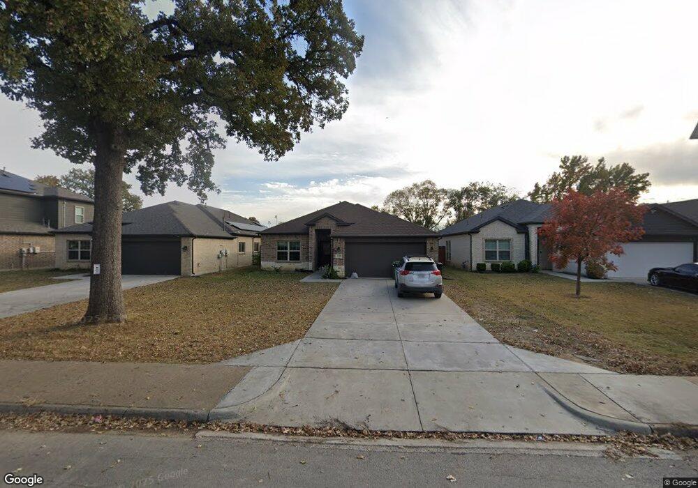 340 E Pecan St, Hurst, TX 76053 - photo 1