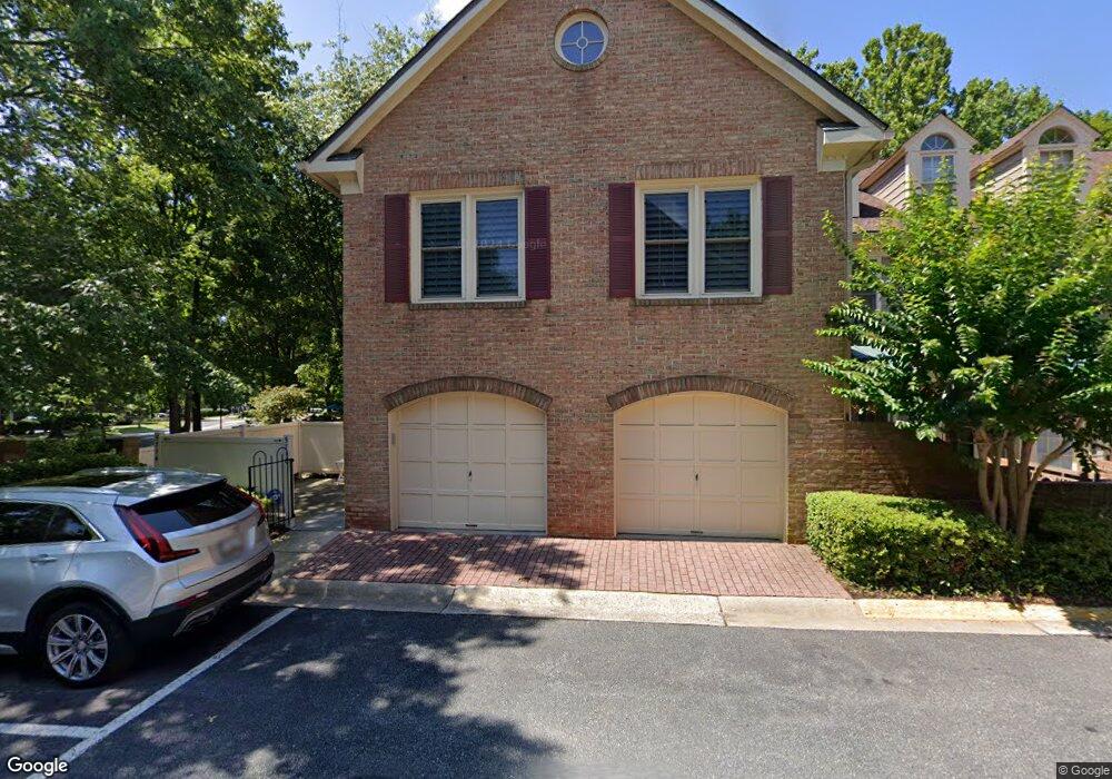 5714 Mayfair Manor Dr, Rockville, MD 20852 - photo 1