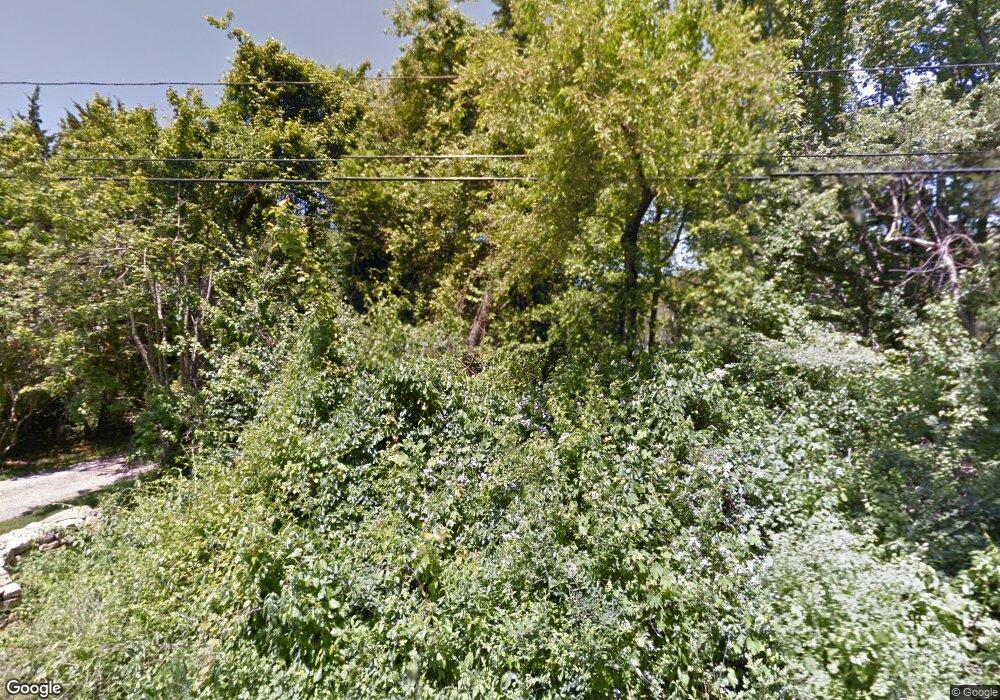 10 S Arnolda Rd, Charlestown, RI 02813 - photo 1