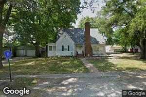 101 S Gillett St, Elkhart, IL 62634
