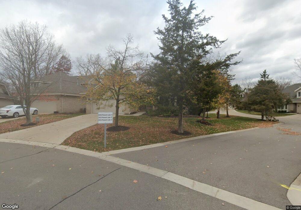 6500 Pleasant Lake Ct unit CRT, West Bloomfield, MI 48322 - photo 1