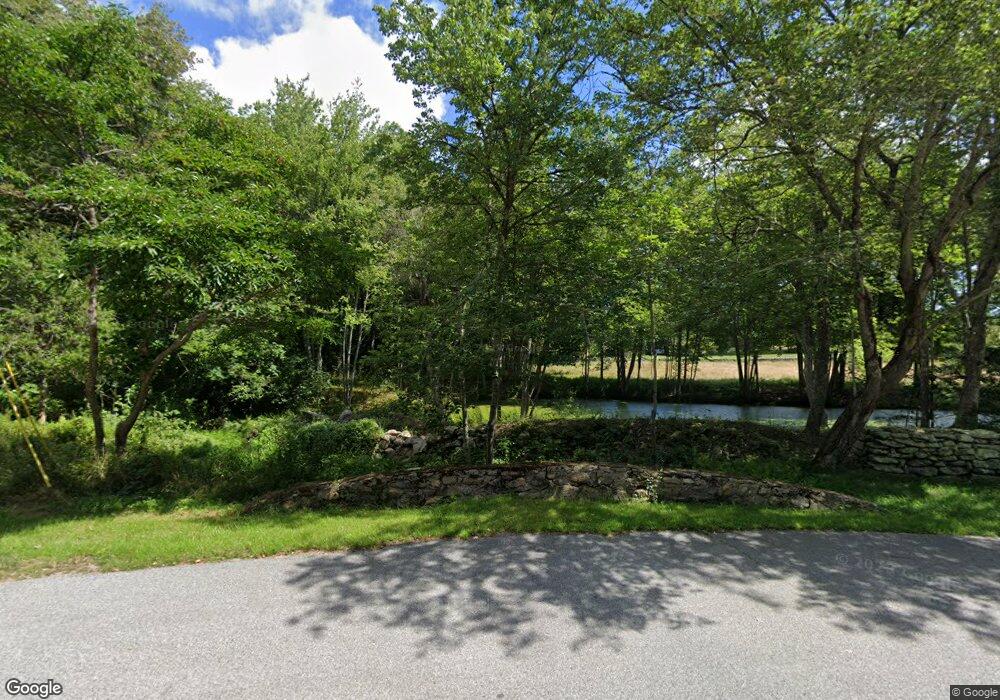 35 Amesbury Ln, Little Compton, RI 02837 - photo 1