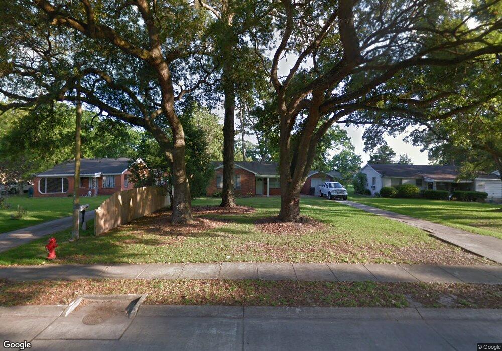 201 W Claude St, Lake Charles, LA 70605 - photo 1