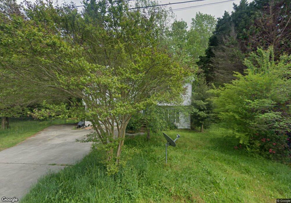 4714 Coker Dr, Flowery Branch, GA 30542 - photo 1