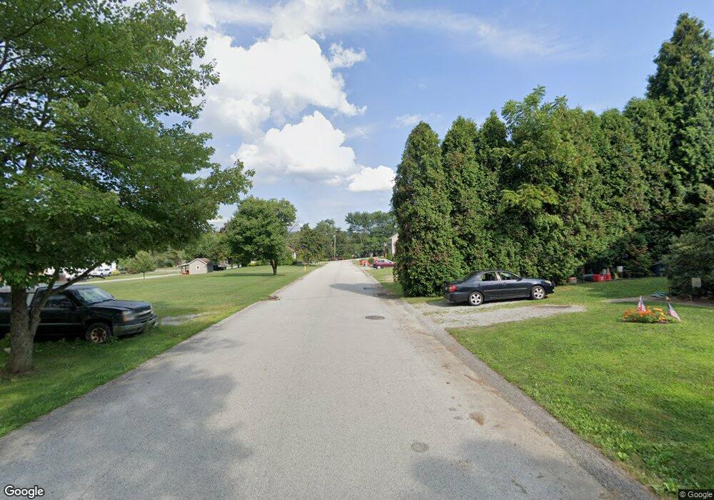 411 A B Pony Row, Latrobe, PA 15650 - photo 1