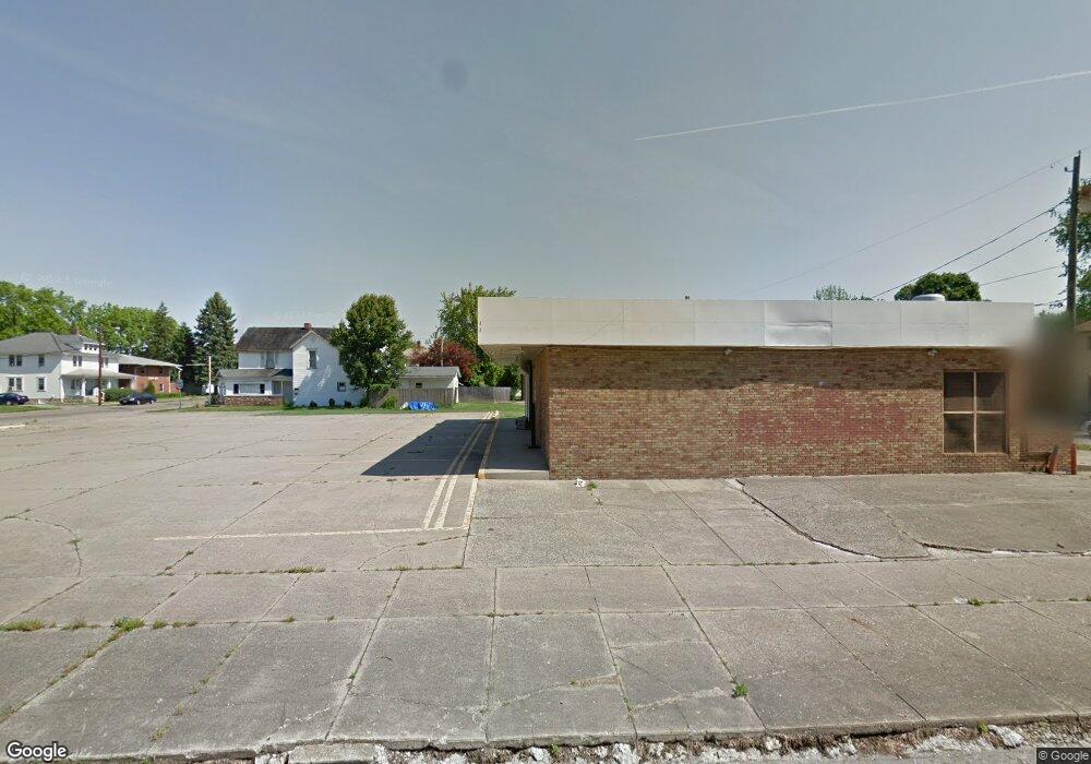 700 N Columbus St, Lancaster, OH 43130 - photo 1