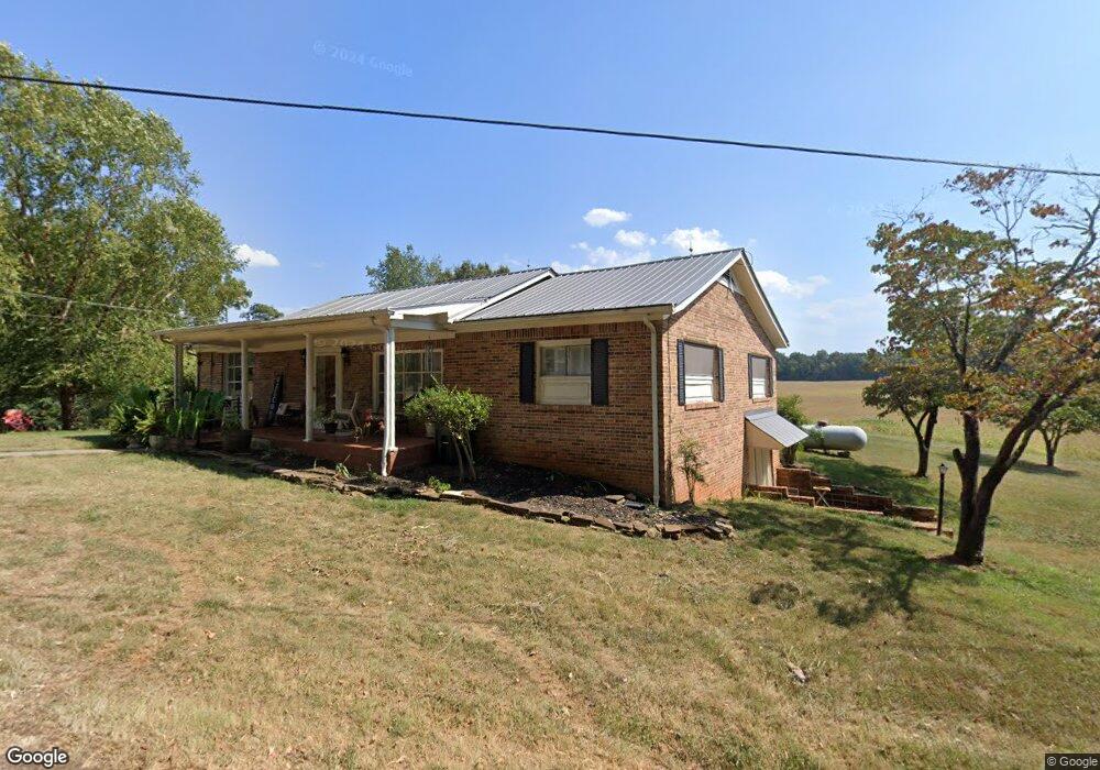 1595 Jared Rd, Walling, TN 38587 - photo 1