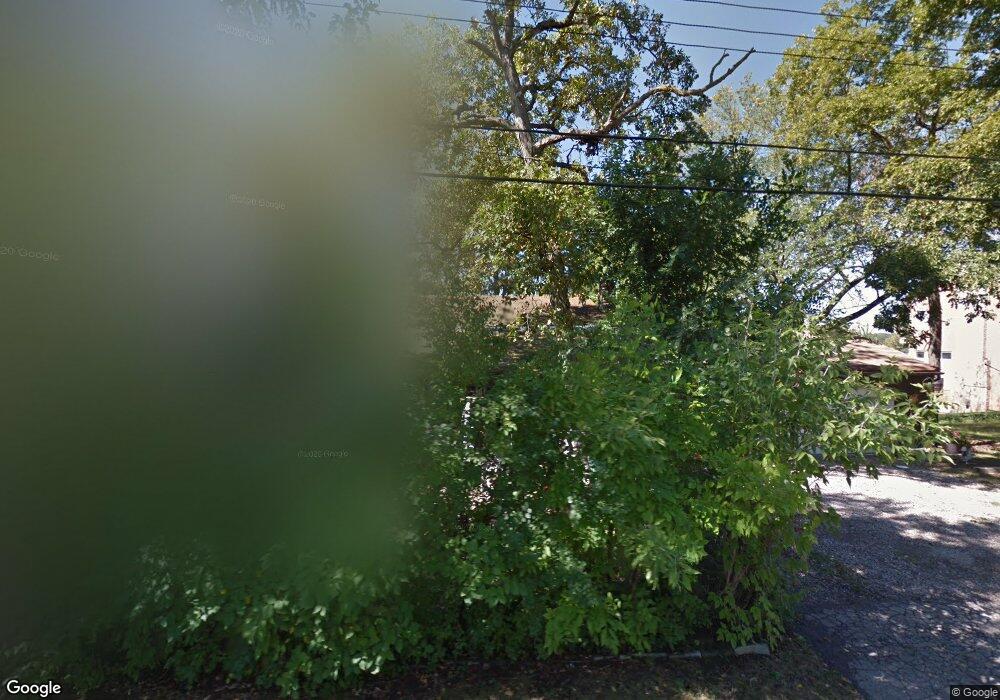 5612 Putnam Dr, West Bloomfield, MI 48323 - photo 1