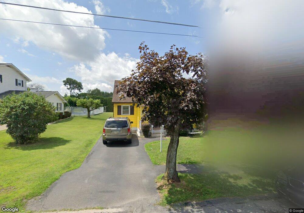 1088 N Locust St, Hazleton, PA 18202 - photo 1