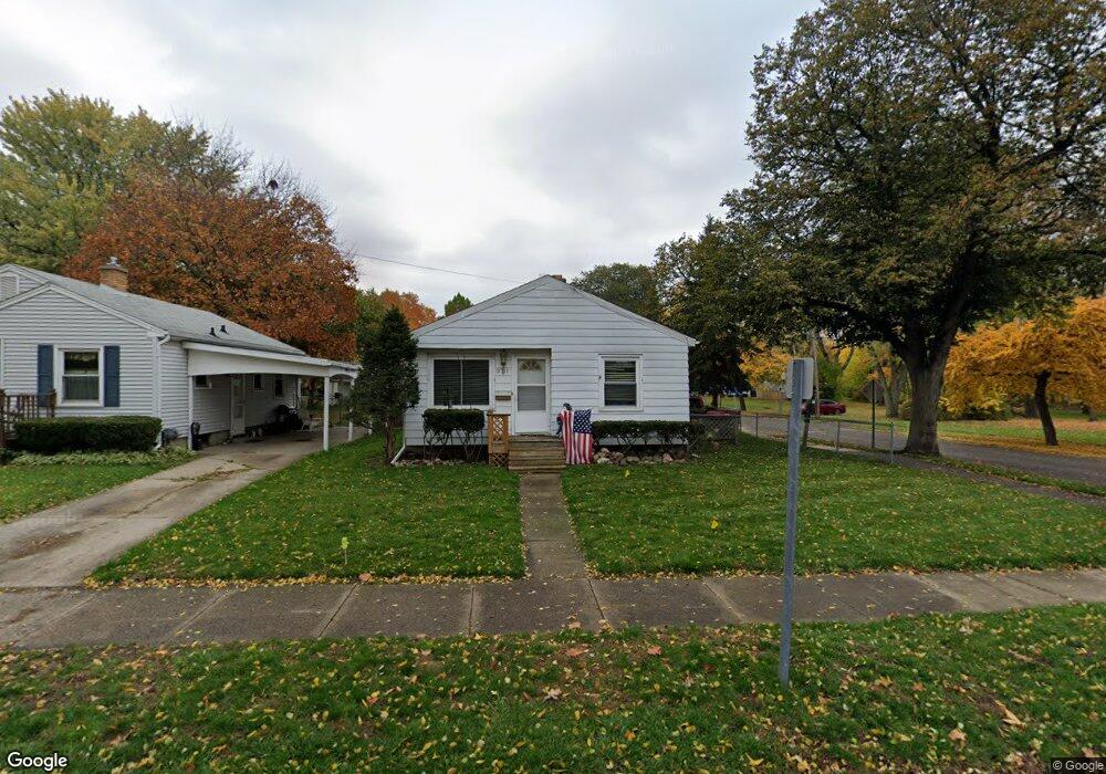 2711 Forest Ave, Lansing, MI 48910 - photo 1