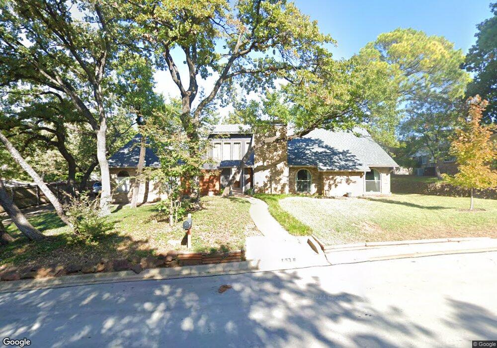 525 Ridgecrest Cir, Denton, TX 76205 - photo 1