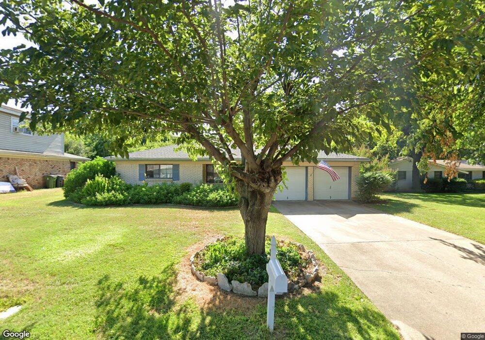 333 Arcadia St, Hurst, TX 76053 - photo 1