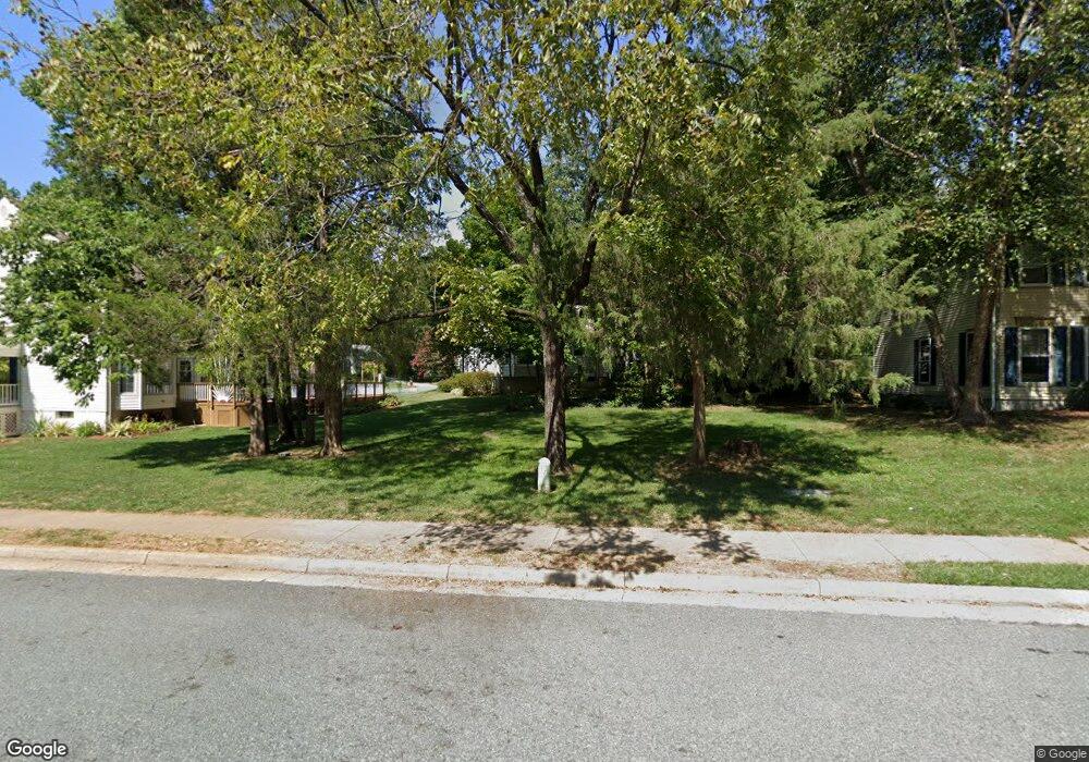 4914 Tallowwood Dr, Dumfries, VA 22025 - photo 1