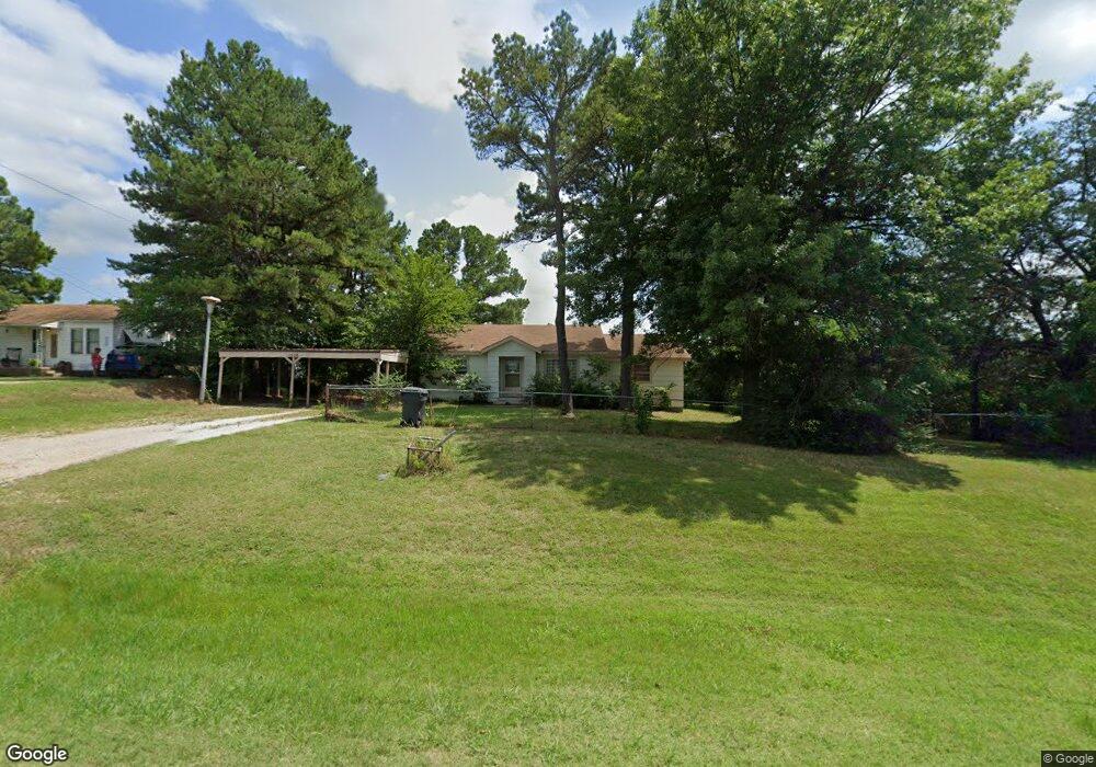 2308 Springdale Rd, Ardmore, OK 73401 - photo 1