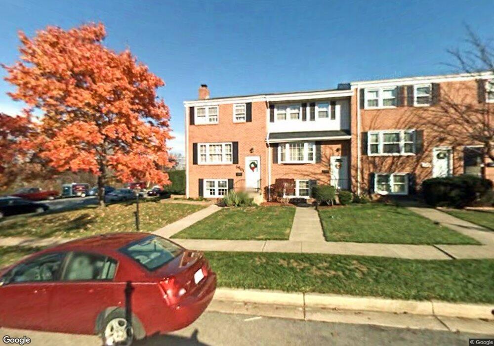 5601 Chelwynd Rd, Halethorpe, MD 21227 - photo 1