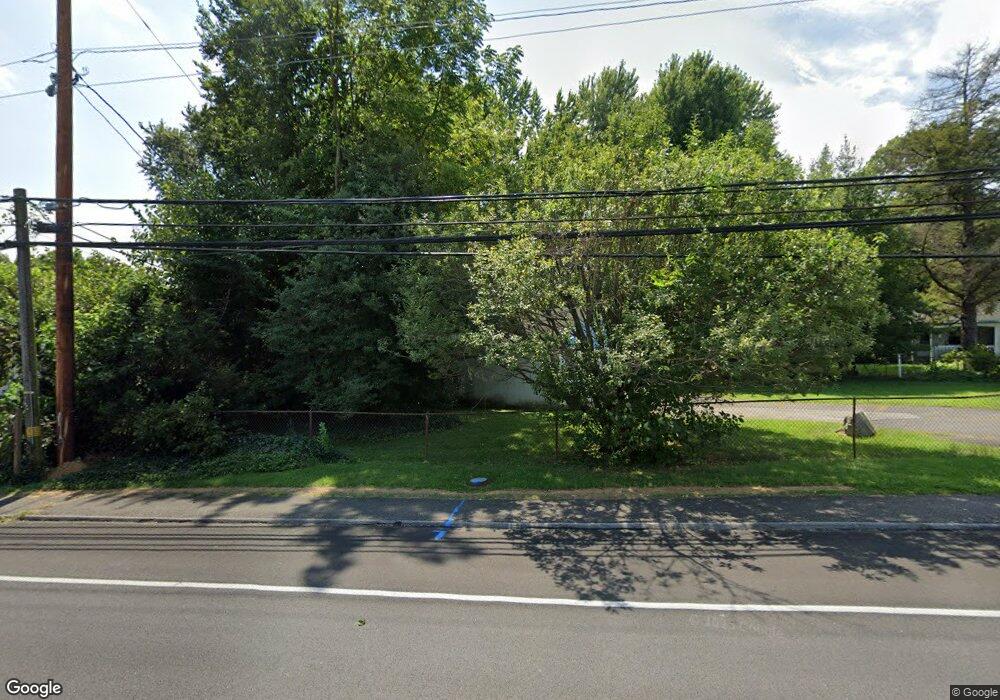 414 Albany Ct, Wallingford, PA 19086 - photo 1