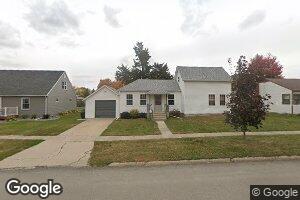 827 Walnut St, Osage, IA 50461