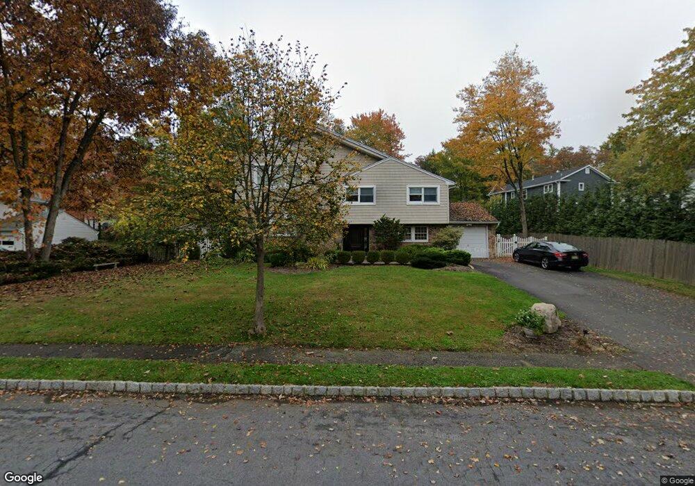 38 Billingsley Dr, Livingston, NJ 07039 - photo 1