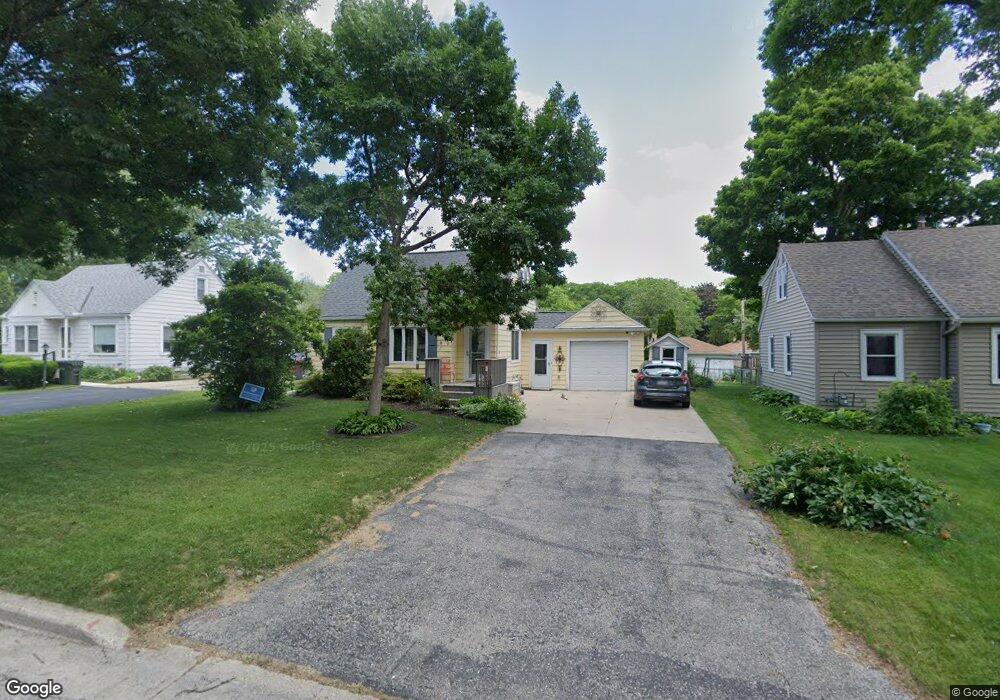 1928 N 119th St, Milwaukee, WI 53226 - photo 1