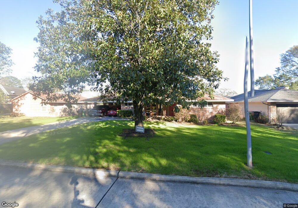 611 Azaleadell Dr, Houston, TX 77018 - photo 1