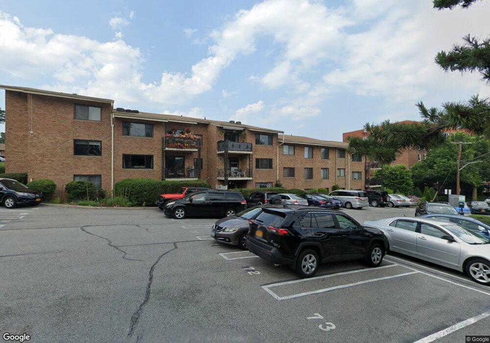 Gateway Apartment Owners Corp. unit 192S, Yonkers, NY 10703 - photo 1