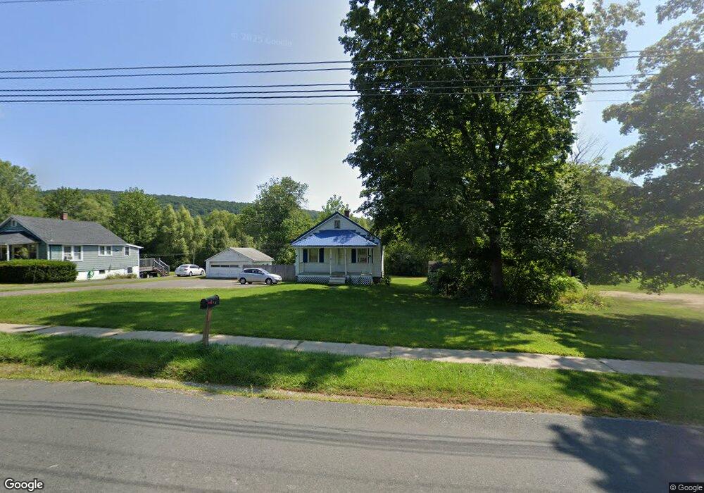 140 N Elm St, Canaan, CT 06018 - photo 1